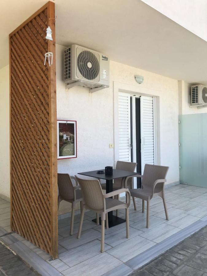 Seahorse Hotell Ksamil Exteriör bild