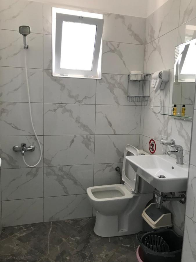 Seahorse Hotell Ksamil Exteriör bild
